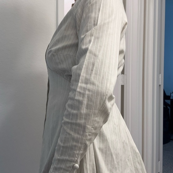 Vintage The J Peterman Company Button Up, tie back. - Picture 2 of 11